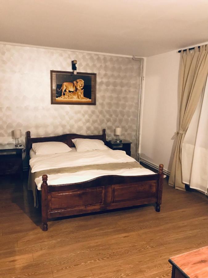 Pensiunea Royal Ranca Luaran gambar
